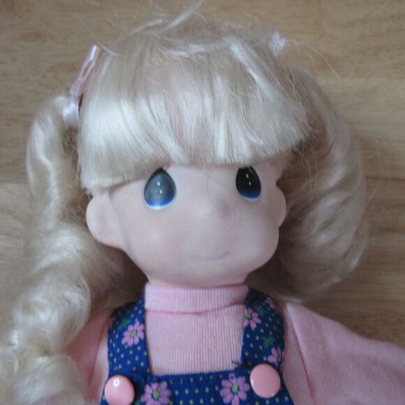 Precious Moments 12" Doll - Cindy with Blanket Vintage 1996 # 1441 - Picture 4 of 7